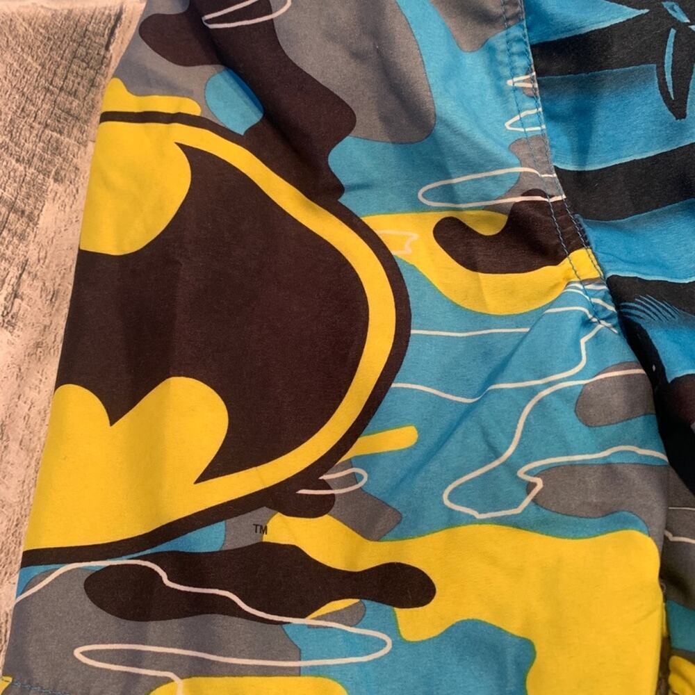 DC COMICS Boy’s Batman Board Shorts / Size: 4-5 - Picture 7 of 8